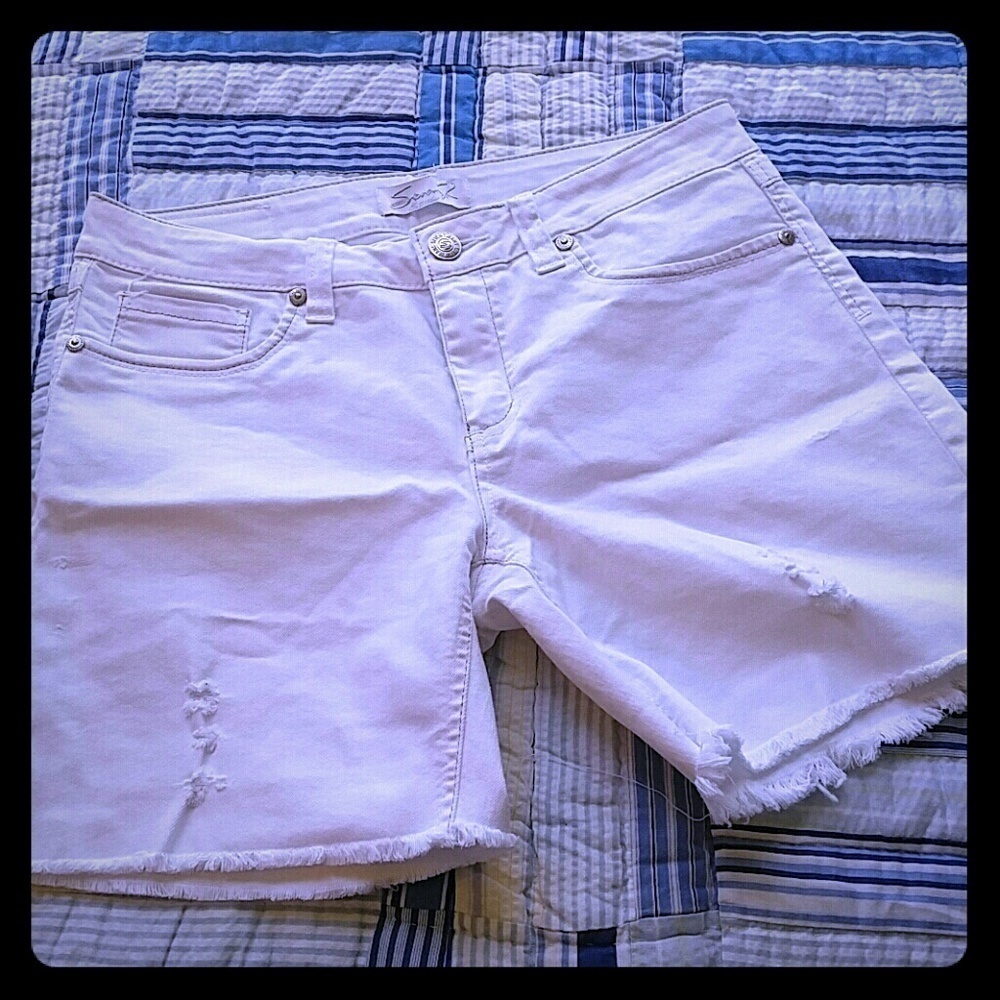 Seven7 White Denim Shorts 6